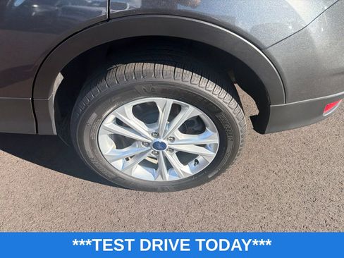 Used 2018 Ford Escape SEL AWD/4WD image 12