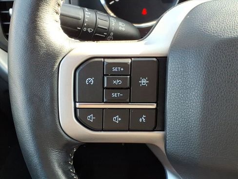 Used 2022 Ford Expedition Max XLT image 12