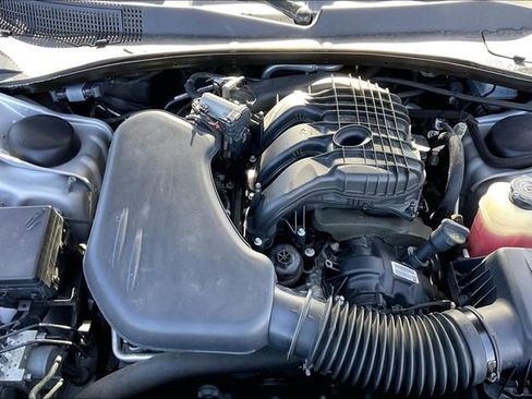 Used 2023 Chrysler 300 S image 9