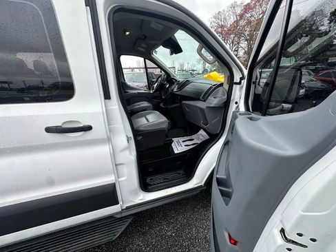 Used 2017 Ford Transit 350 XL image 15