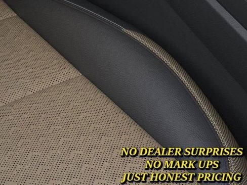 New 2026 Chevrolet Equinox ACTIV w/ Convenience Package III image 21