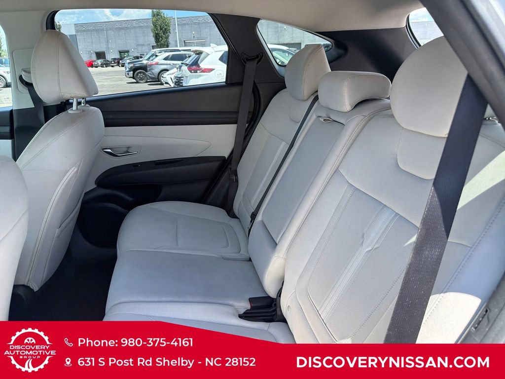 Used 2025 Hyundai Tucson SEL FWD image 28