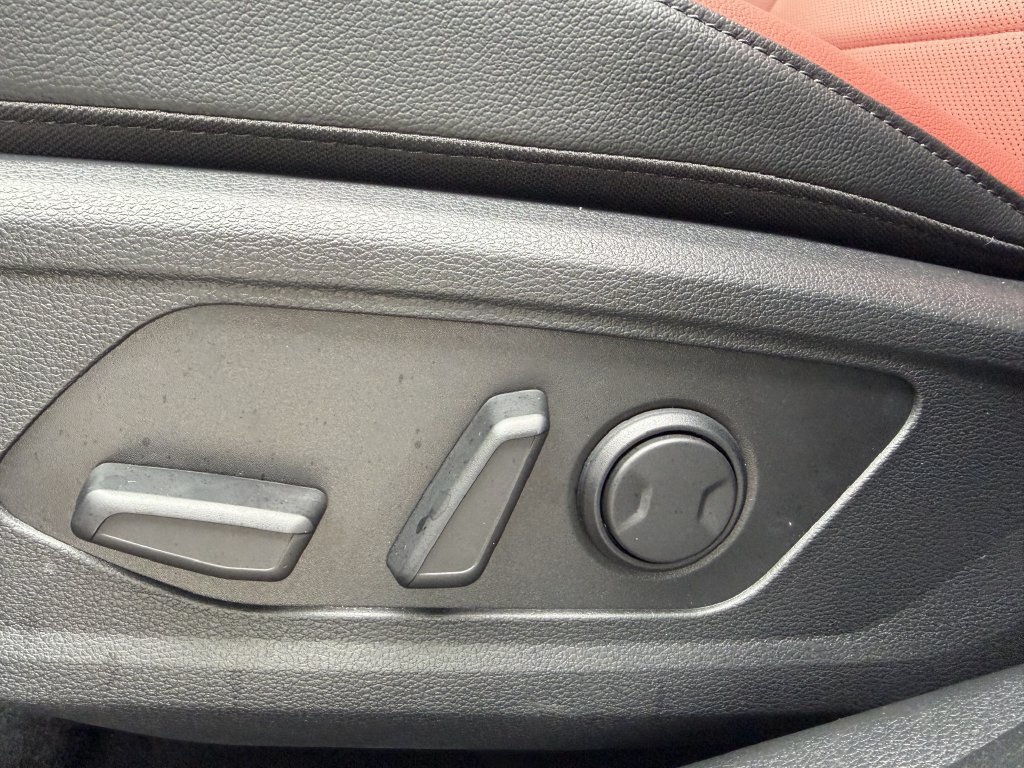 New 2026 Kia Sportage SX FWD image 18
