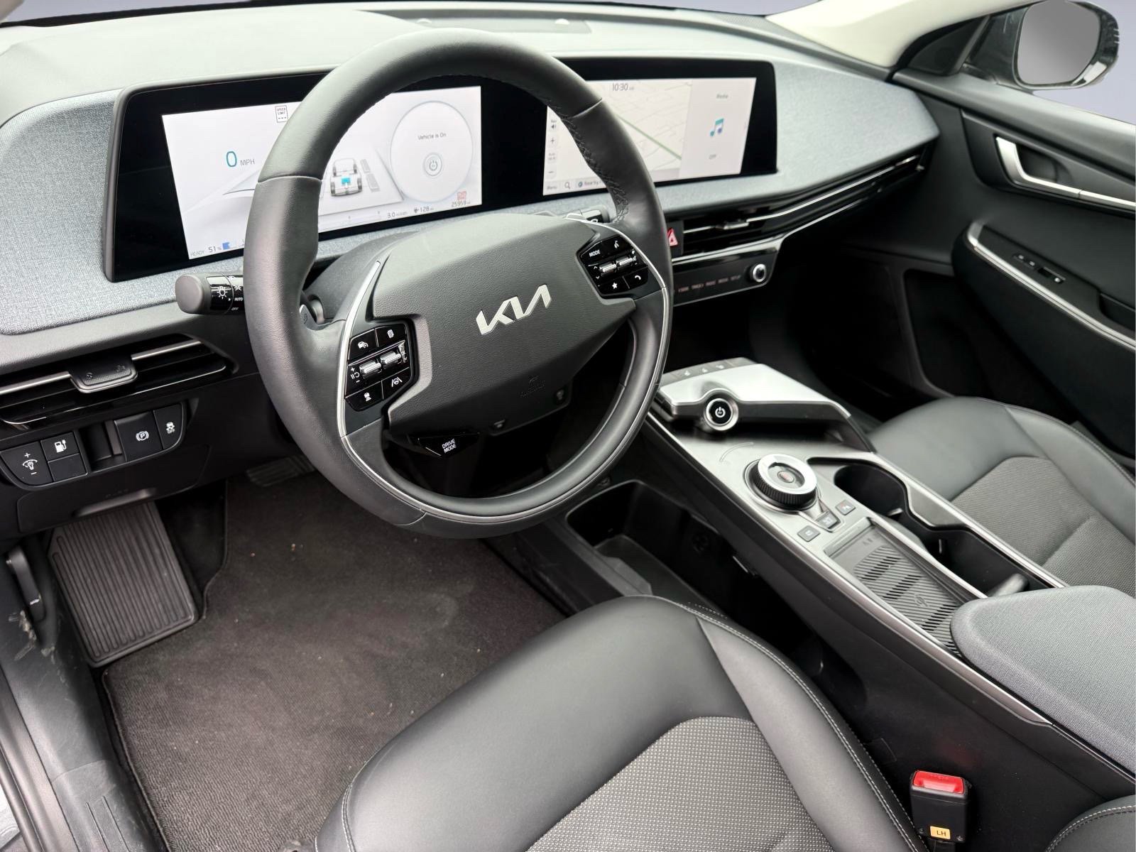 Used 2024 Kia EV6 Light AWD/4WD image 14