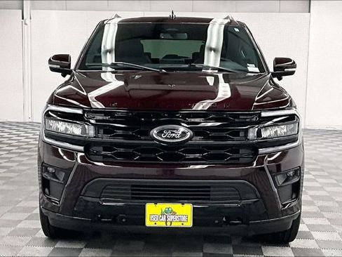 Used 2023 Ford Expedition Max Limited image 4