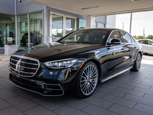 Used 2023 Mercedes-Benz S 500 4MATIC image 13