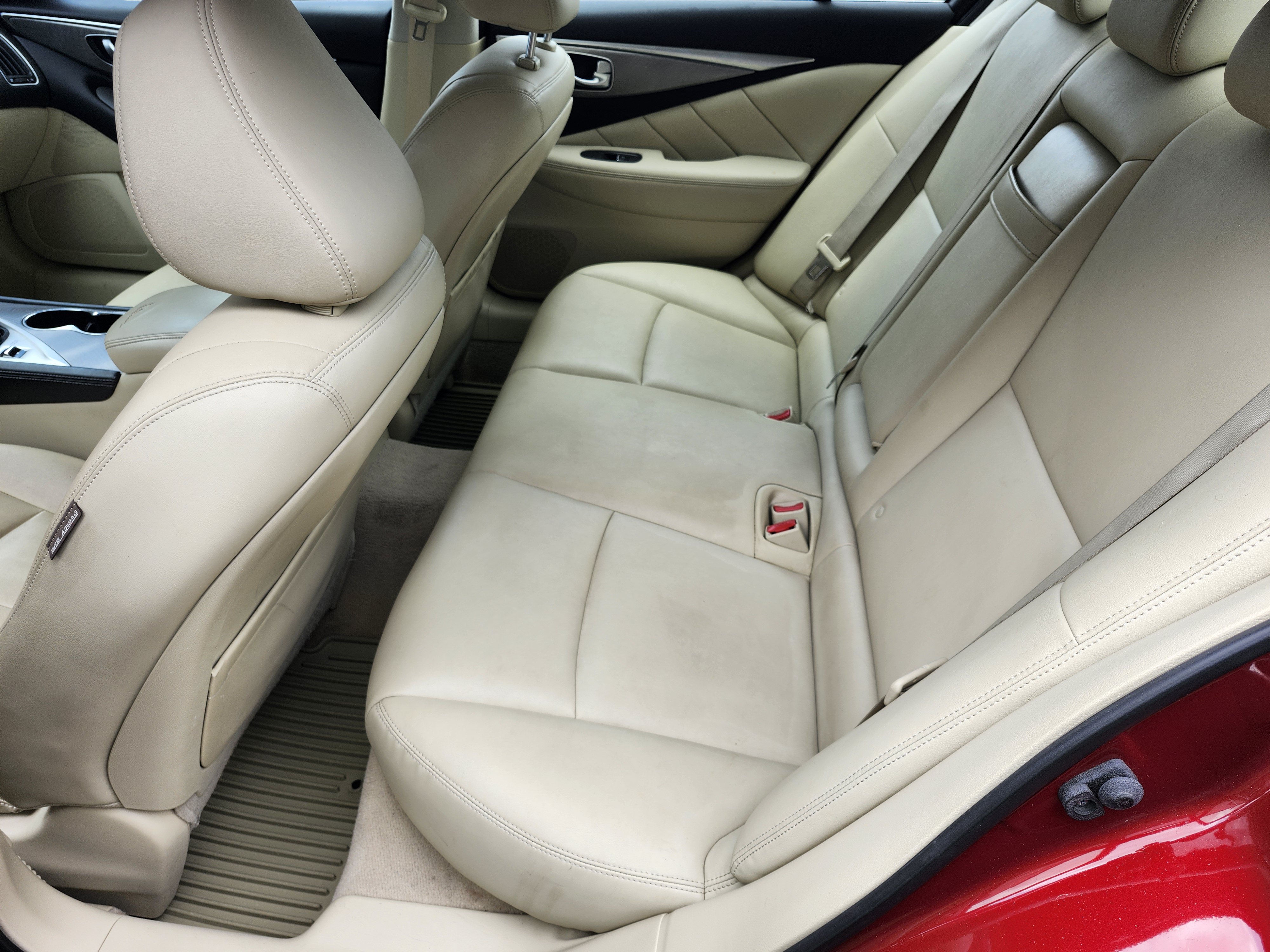Used 2015 INFINITI Q50 Premium w/ Navigation Package AWD/4WD image 5