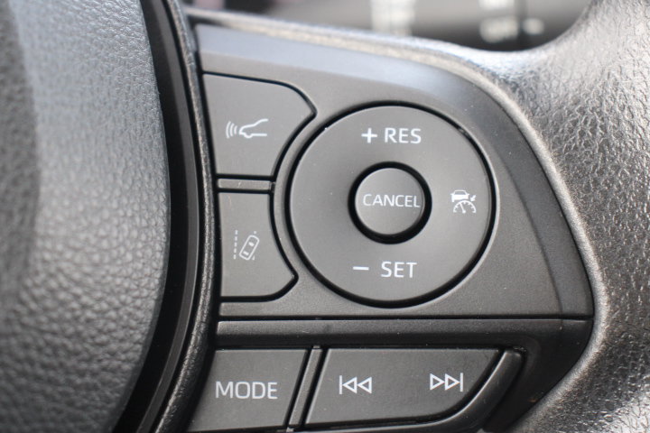 Certified 2025 Toyota RAV4 LE AWD/4WD image 24