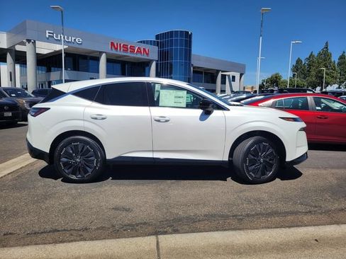 New 2026 Nissan Murano Platinum w/ Cargo Package AWD/4WD image 4