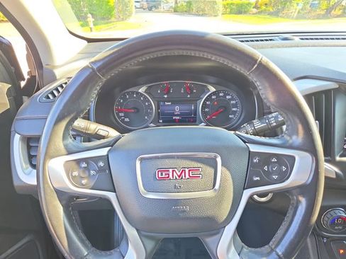 Used 2020 GMC Terrain SLE w/ Driver Convenience Package image 22