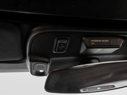 Used 2016 Chevrolet Camaro LT image 34