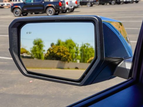 New 2026 GMC Canyon Denali image 16