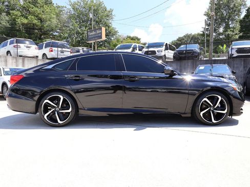 Used 2019 Honda Accord Sport image 8