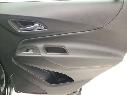 Used 2023 Chevrolet Equinox LT image 20