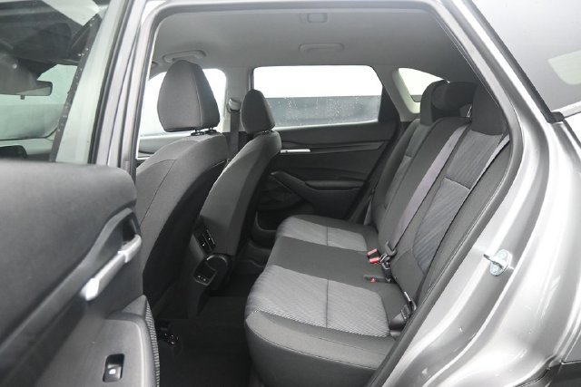 Used 2026 Kia Seltos LX FWD image 11