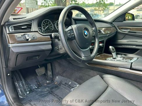 Used 2012 BMW 750i xDrive AWD/4WD image 26