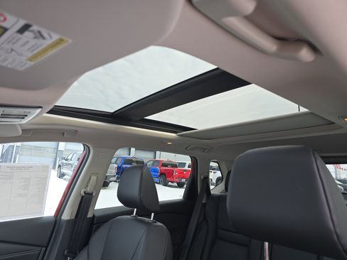 New 2026 Nissan Rogue SV image 4