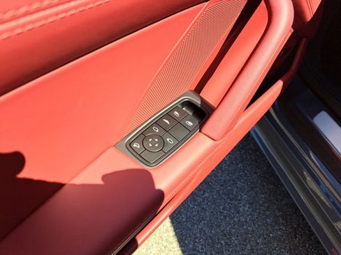 Used 2026 Porsche 911 Carrera image 22