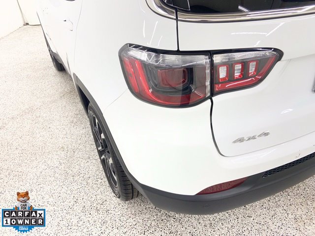 Used 2023 Jeep Compass Limited w/ Sun and Sound Group AWD/4WD image 11