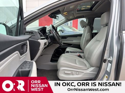 Used 2022 Honda Odyssey EX-L image 13