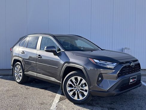 New 2025 Toyota RAV4 XLE Premium image 6