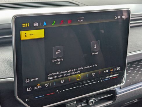 Used 2025 Volkswagen ID. Buzz Pro S RWD image 29