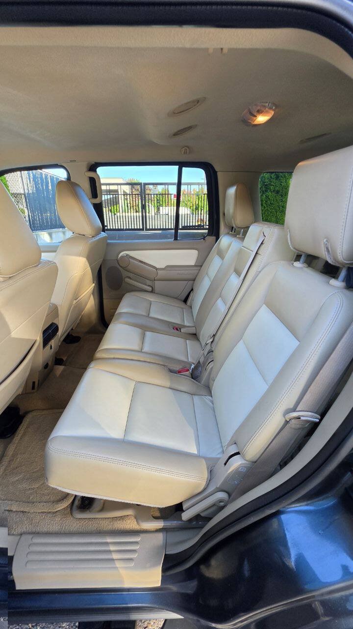 Used 2009 Ford Explorer Eddie Bauer AWD/4WD image 11