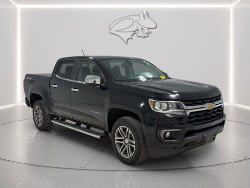 Used 2021 Chevrolet Colorado LT w/ LT Convenience Package AWD/4WD image 7