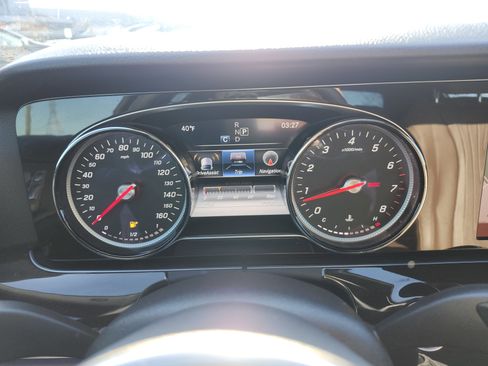 Used 2019 Mercedes-Benz E 300 image 30