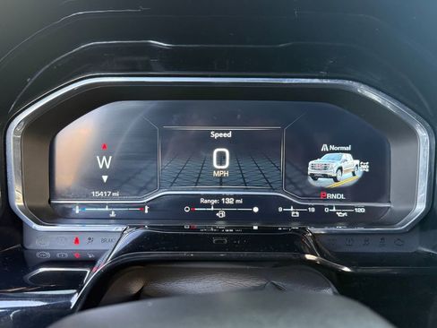 Used 2023 GMC Sierra 1500 SLE image 35