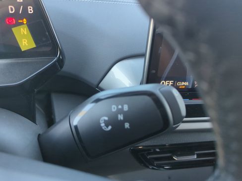 New 2025 Volkswagen ID.4 Pro S Plus AWD/4WD image 15