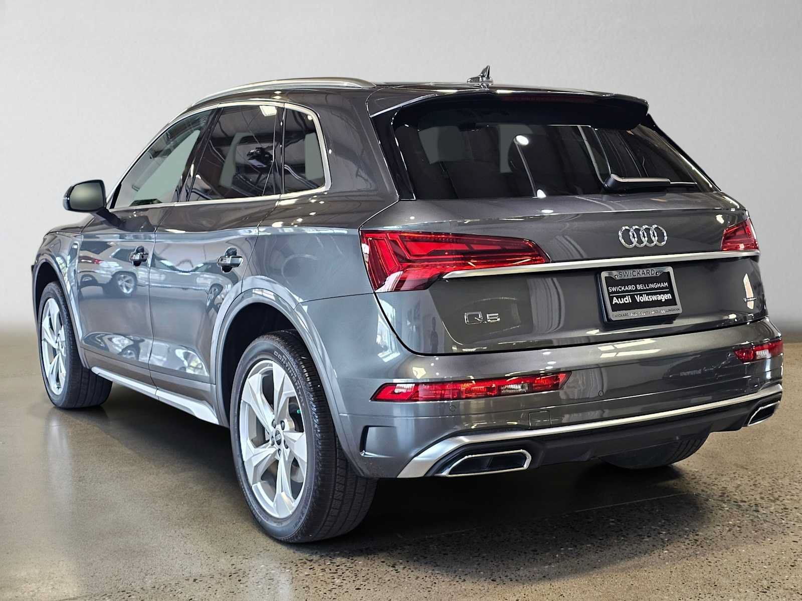 Used 2023 Audi Q5 2.0T Premium Plus w/ Premium Plus Package AWD/4WD image 5