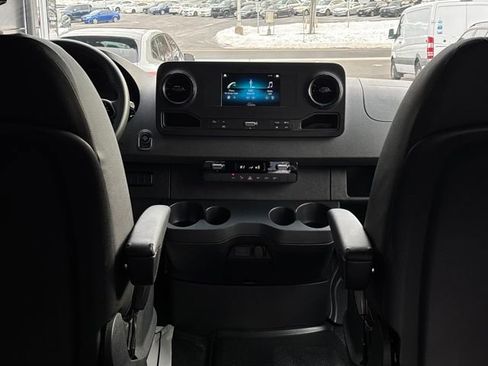 Certified 2024 Mercedes-Benz Sprinter 144 Cargo image 43