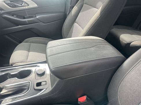 Used 2023 Chevrolet Traverse LT w/ LPO, Floor Liner Package AWD/4WD image 44