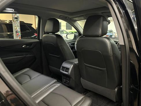 Used 2018 Chevrolet Equinox Premier AWD/4WD image 23