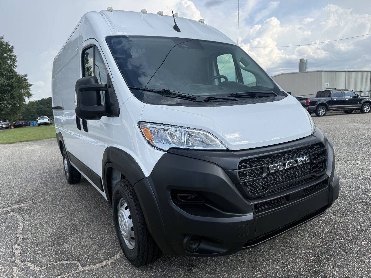 Used 2023 RAM ProMaster 1500 FWD image 11
