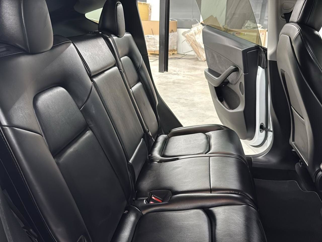 Used 2023 Tesla Model Y Long Range AWD/4WD image 15