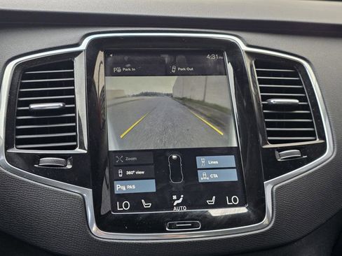 Used 2018 Volvo XC90 T6 Momentum w/ Convenience Package AWD/4WD image 21