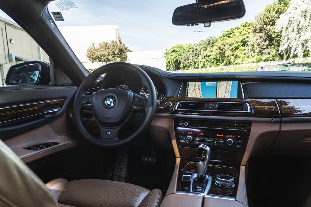 Used 2014 BMW 740i RWD image 20