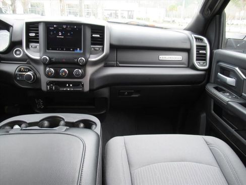 Used 2024 RAM 2500 Big Horn w/ Bed Utility Group image 16