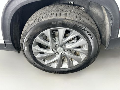 Used 2025 Buick Enclave Preferred image 11