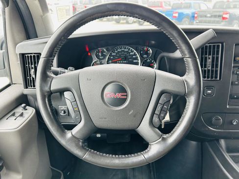 Used 2020 GMC Savana 2500 Extended w/ Driver Convenience Package image 9