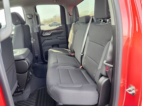 New 2026 GMC Sierra 1500 Elevation image 8