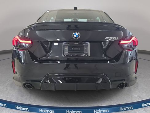 Used 2025 BMW 230i Coupe w/ M Sport Package image 8