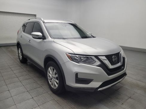 Used 2020 Nissan Rogue SV FWD image 13