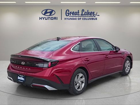 New 2026 Hyundai Sonata SE FWD image 5