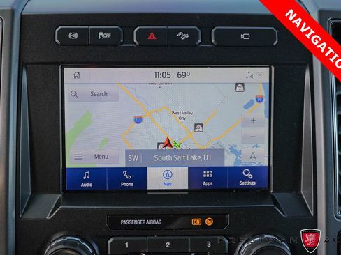 Used 2022 Ford F250 XLT w/ Black Appearance Package AWD/4WD image 11