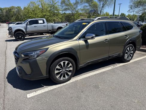 Used 2025 Subaru Outback Touring XT w/ Popular Package #2 image 5