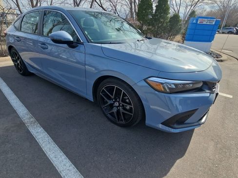 Used 2023 Honda Civic Sport Touring image 2