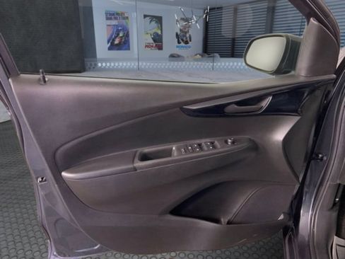 Used 2019 Chevrolet Spark LT FWD image 20